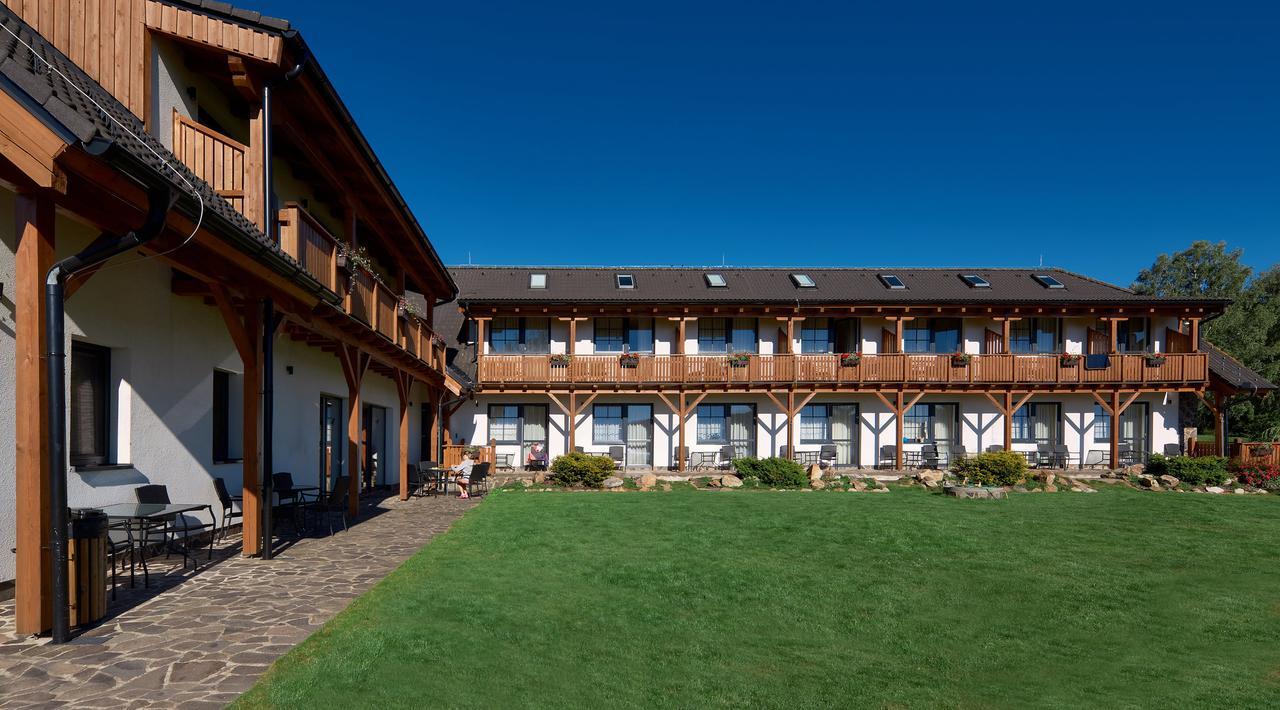 Jbx Resort Hotel Albatros Přední Výtoň Εξωτερικό φωτογραφία