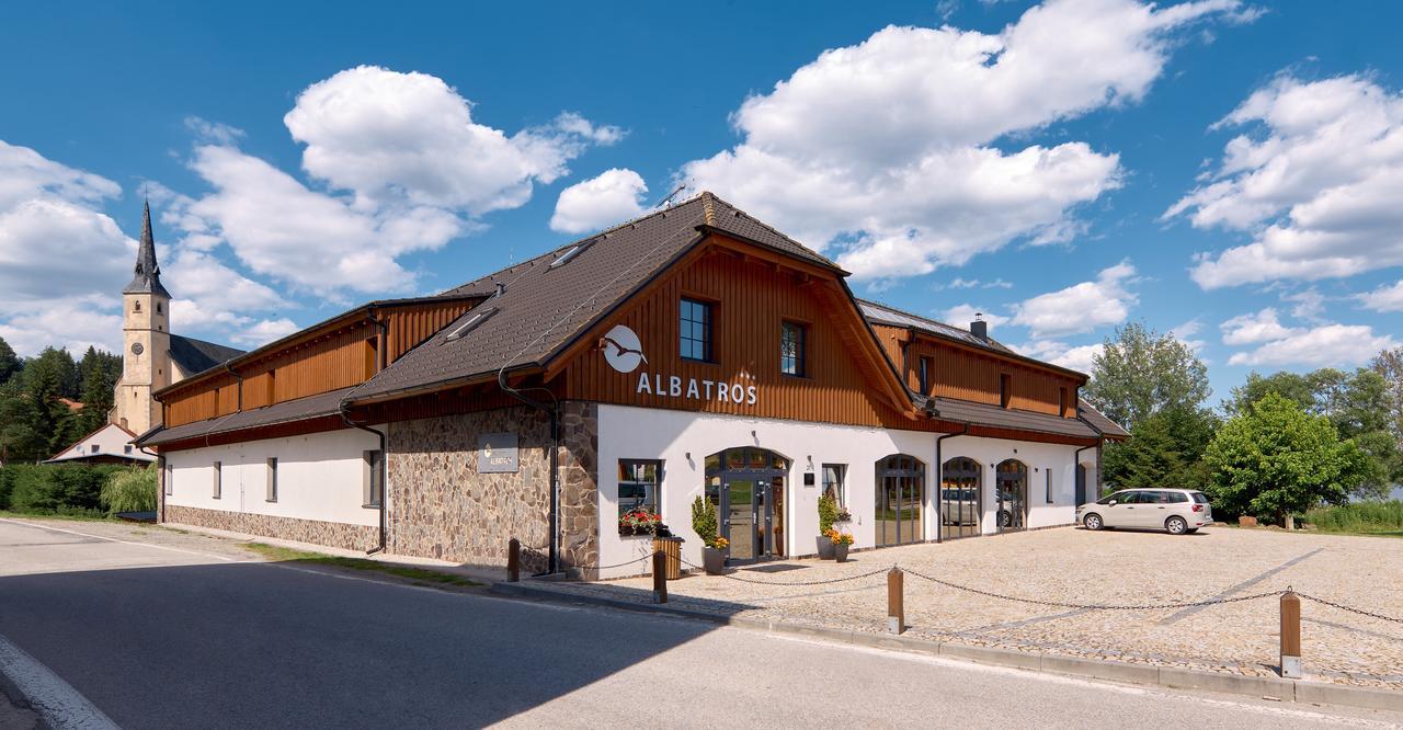 Jbx Resort Hotel Albatros Přední Výtoň Εξωτερικό φωτογραφία